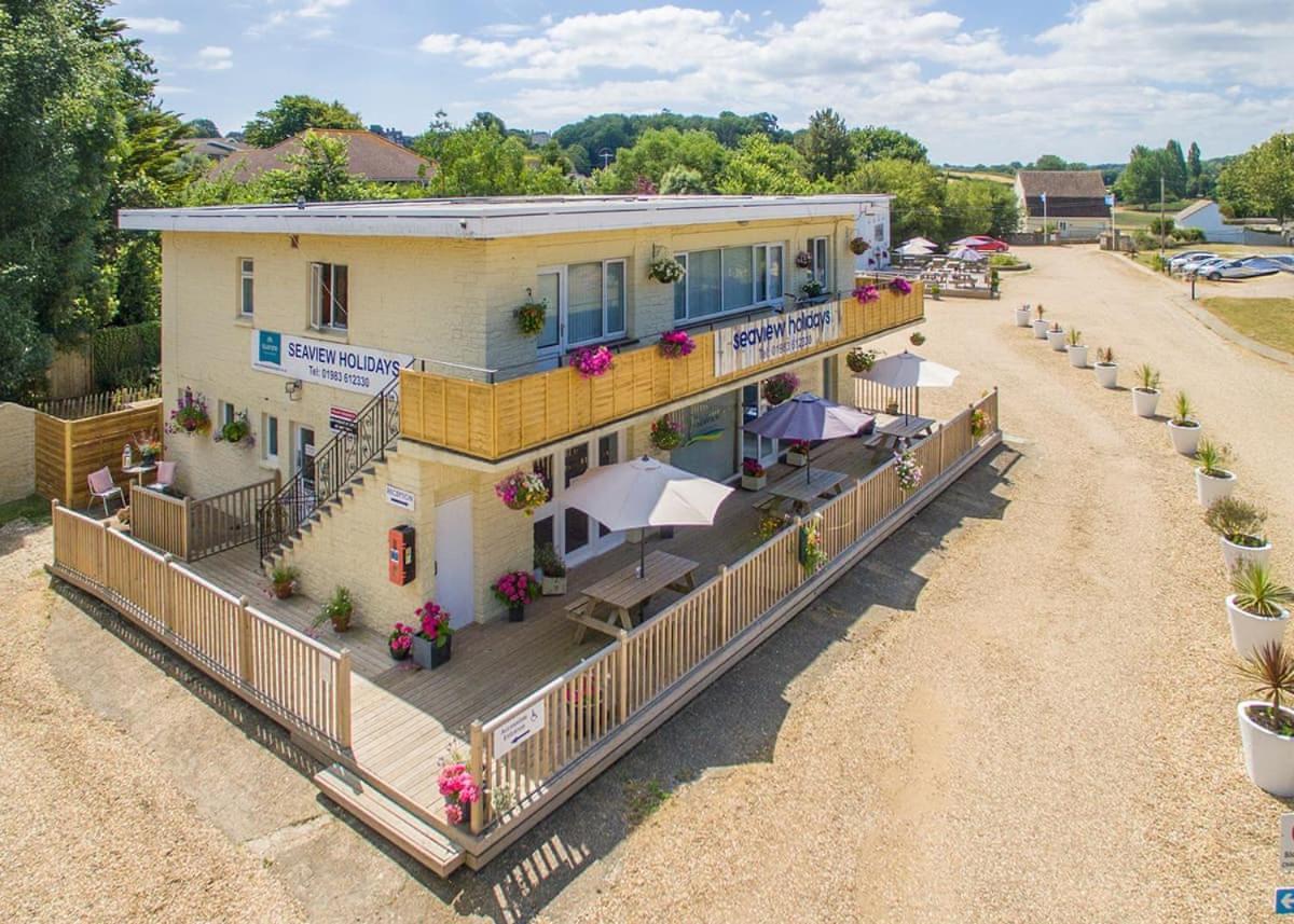 Salterns Village Seaview Extérieur photo